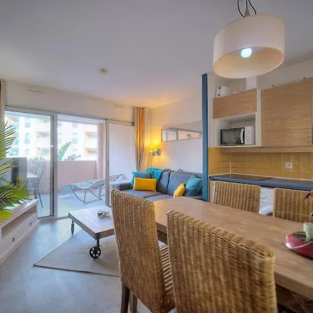 Apartman 221 Cannes