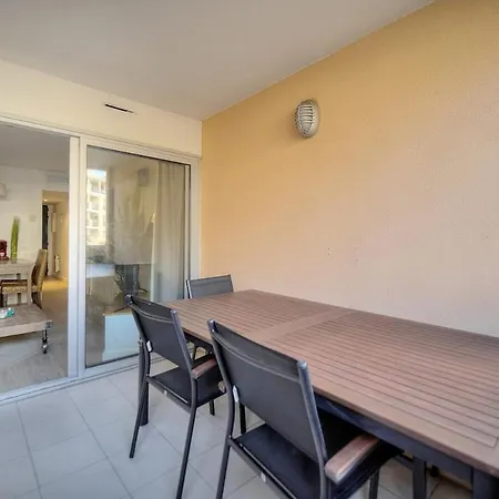 221 * Cannes